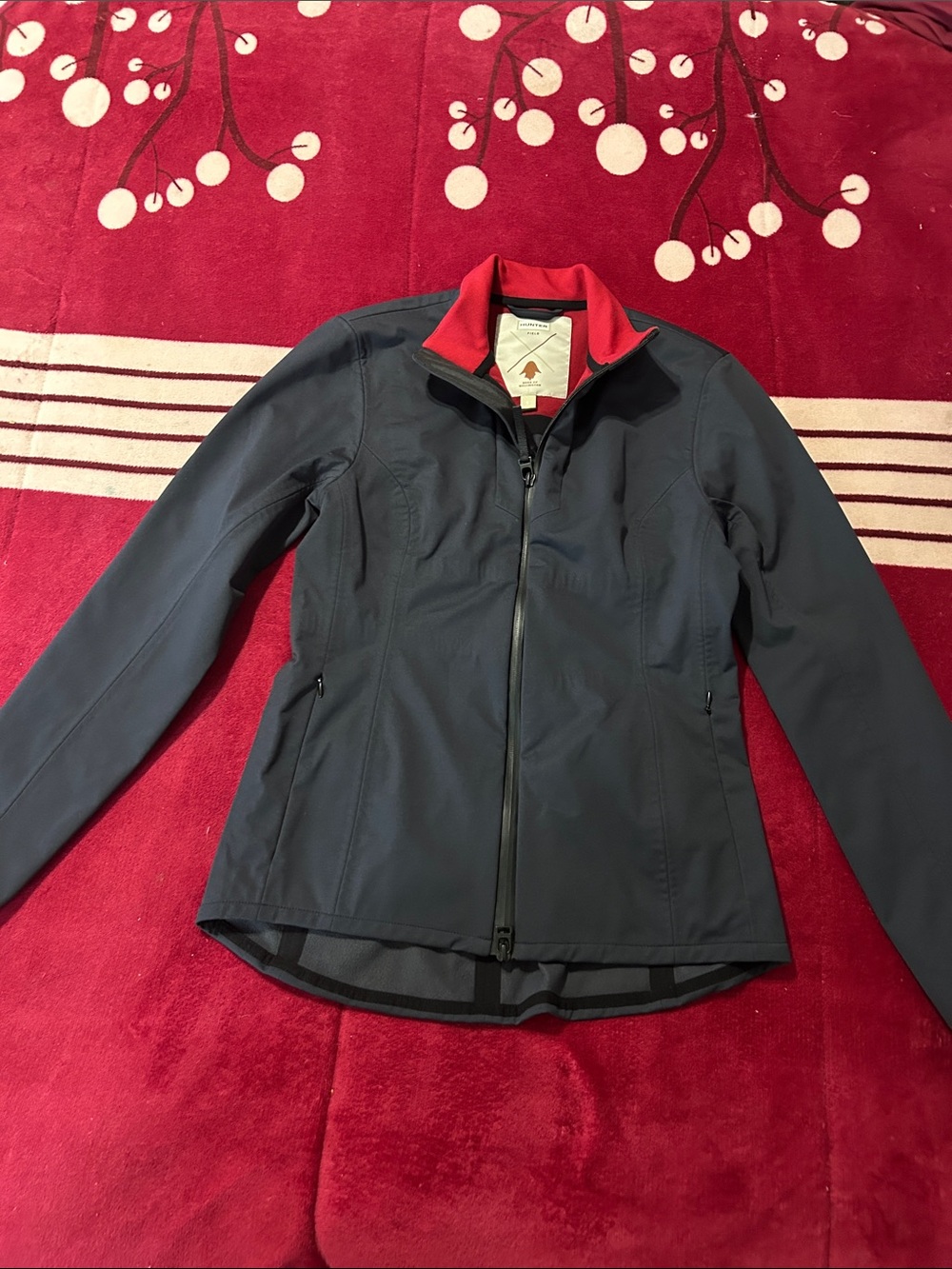Hunter Navy Softshell Utility Jacket with Red Collar